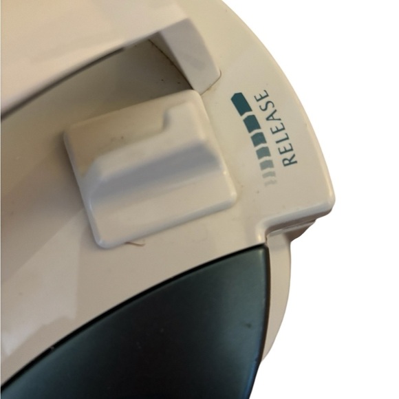 Black & Decker Electric Jar Lids Off Automatic Opener White JW200 Tested - Picture 3 of 8